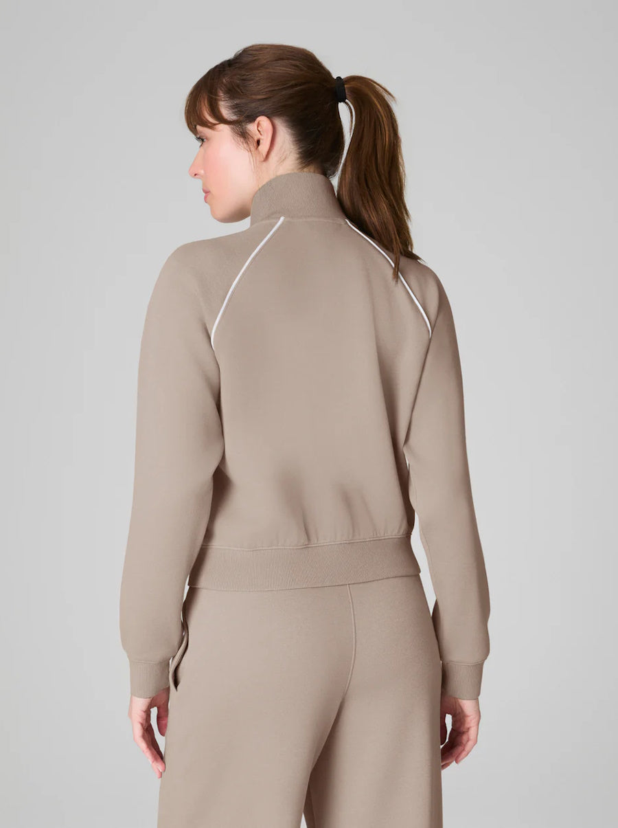 Airpique Track Jacket