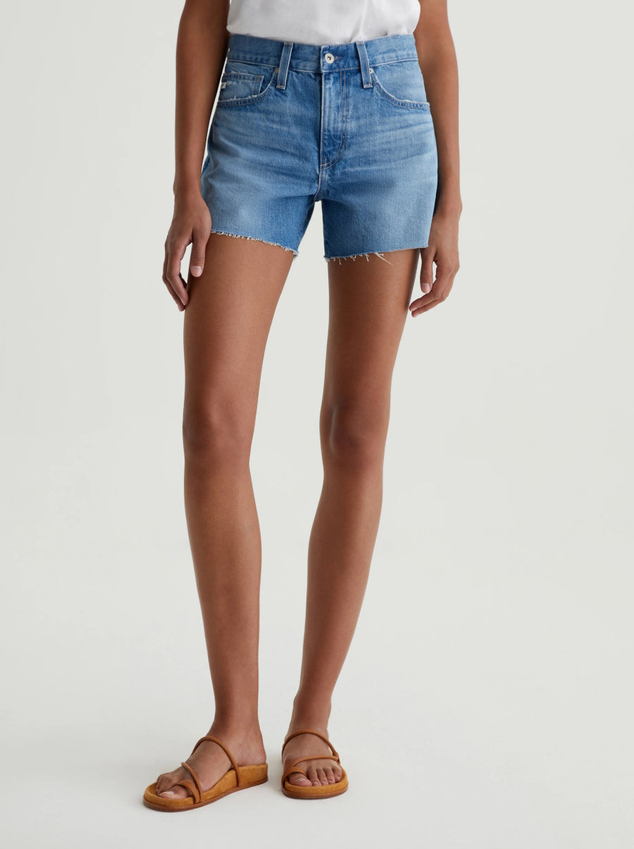 Halle Short in FLBK