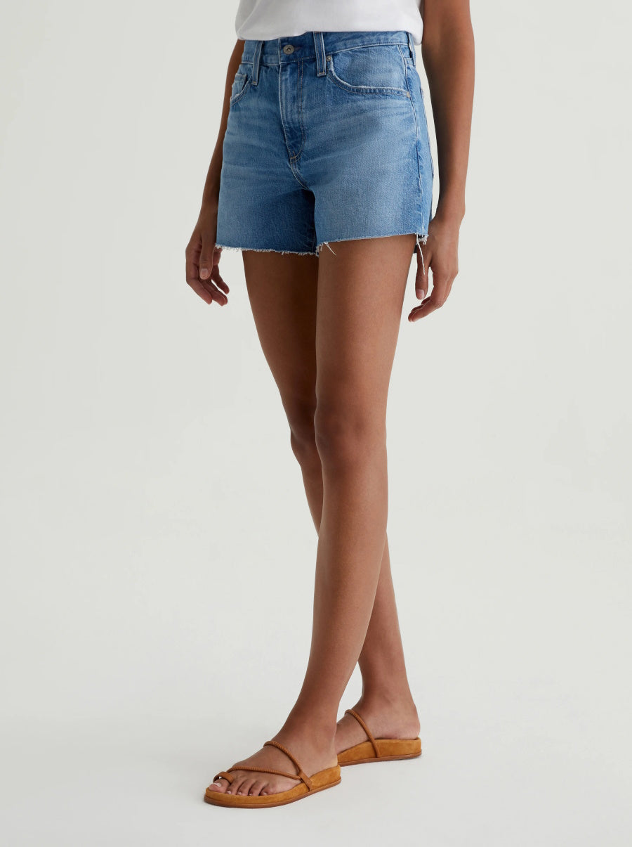 Halle Short in FLBK