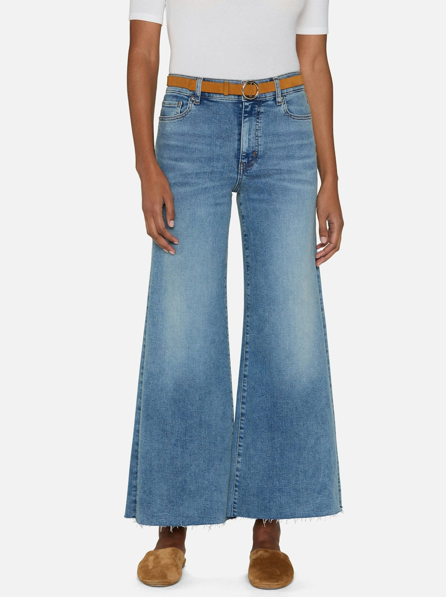 Le Palazzo Crop in Crave Raw After