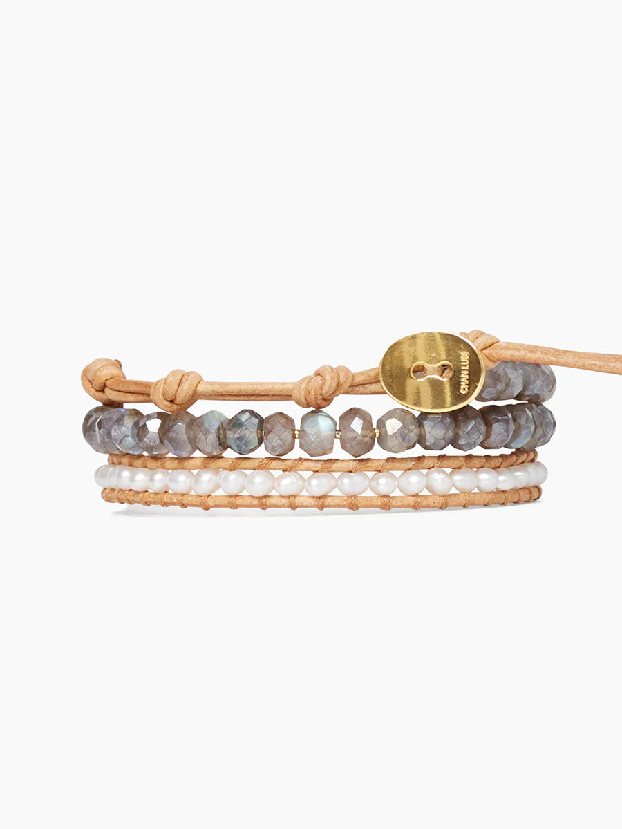 Mano Triple Wrap Bracelet in White Pearl Mix