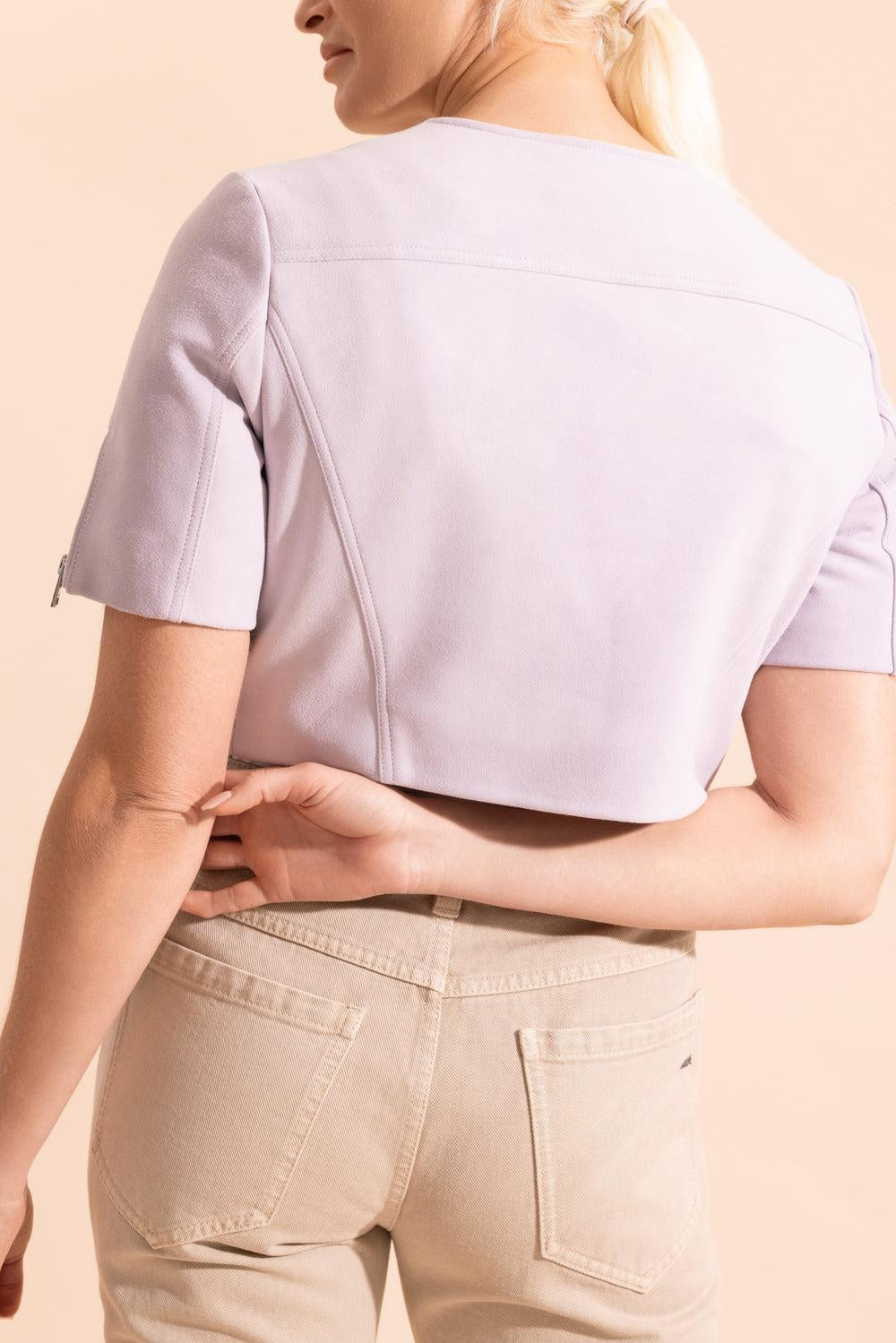 Kirsi in Lilac