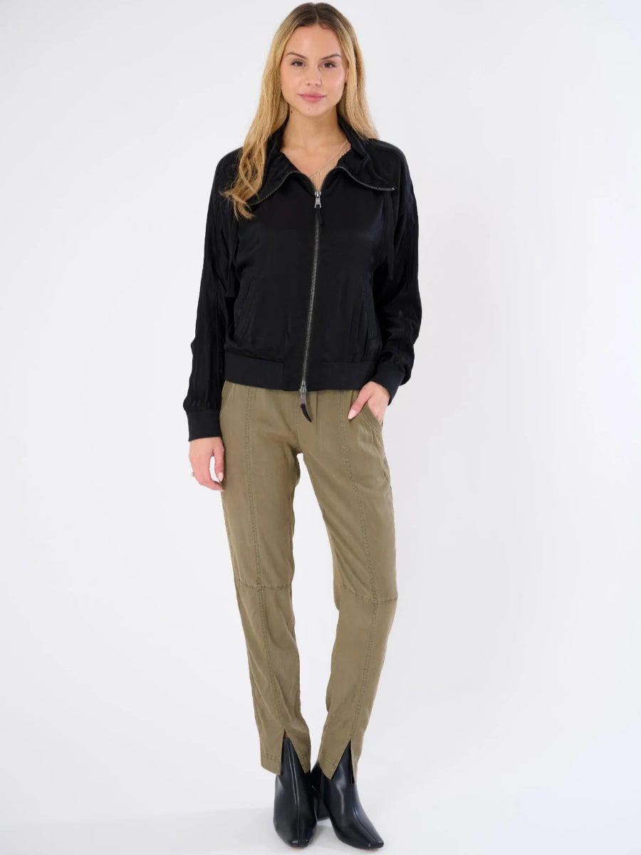 Isa Slit Hem Jogger