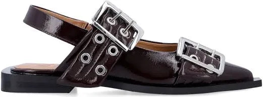 Feminine Buckle Ballerinas in Burgundy