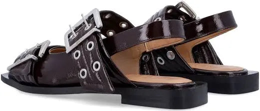 Feminine Buckle Ballerinas in Burgundy