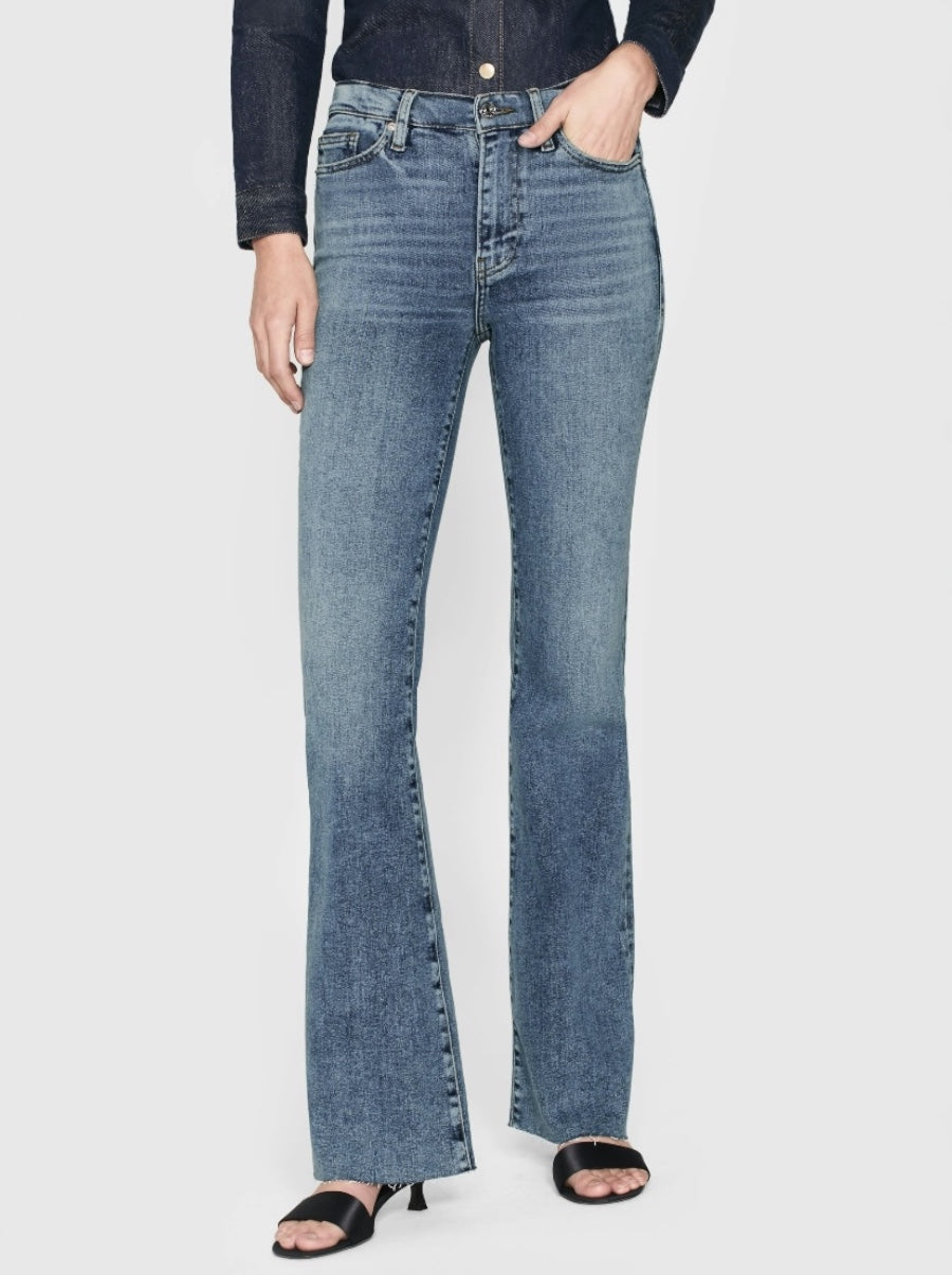 Le Easy Flare in Rowley
