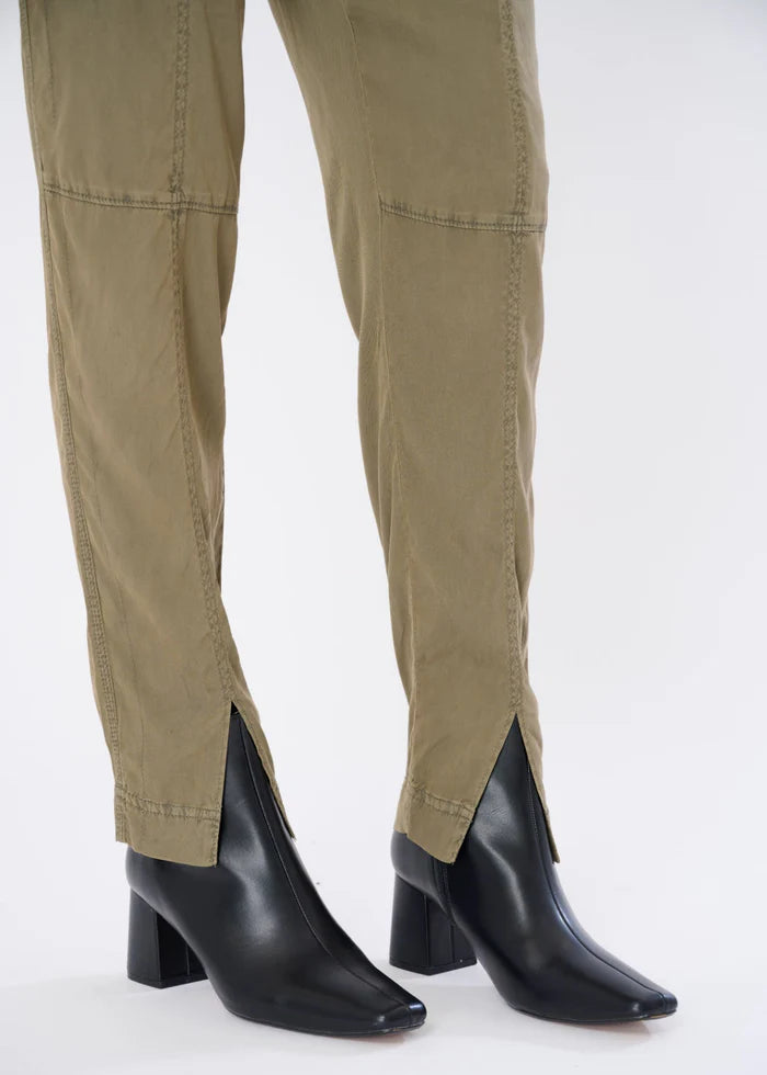 Isa Slit Hem Jogger