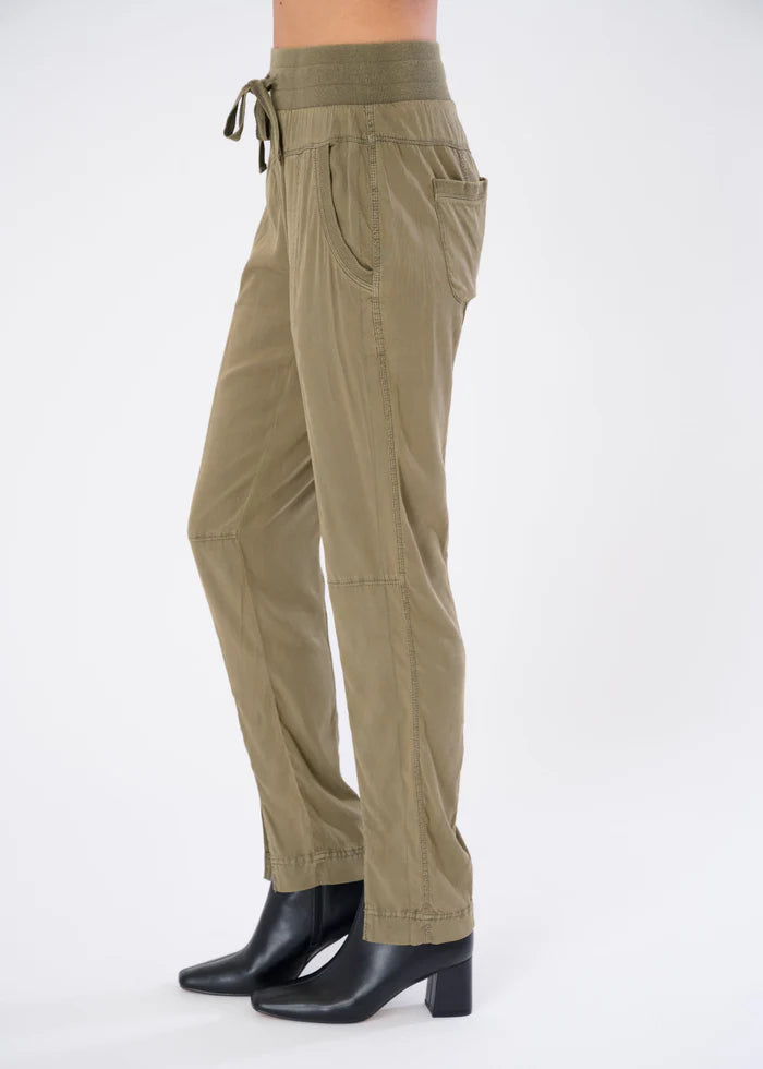 Isa Slit Hem Jogger