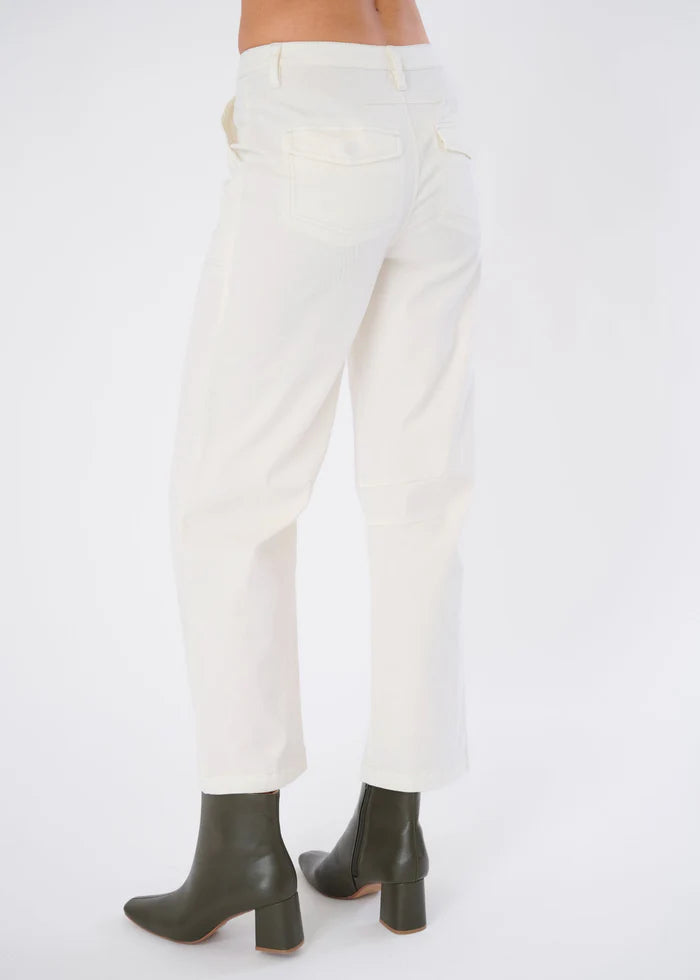 Theona Straight Leg Pant