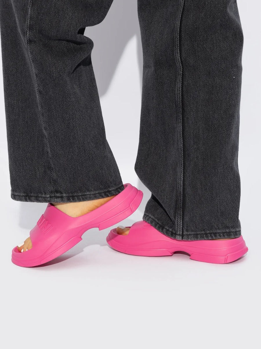 Pool Slide Sandals in Shocking Pink