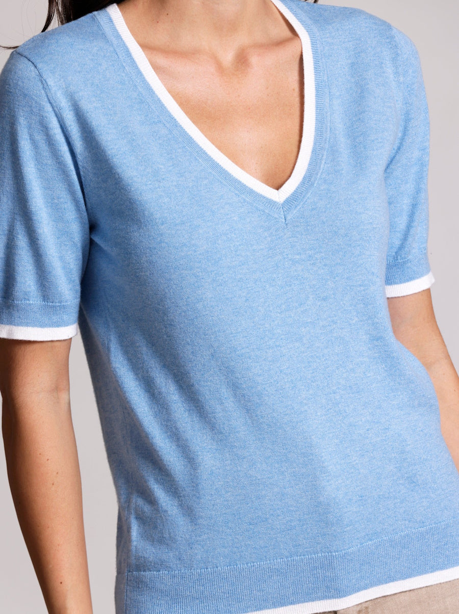 V-Neck Tee W. Tipping