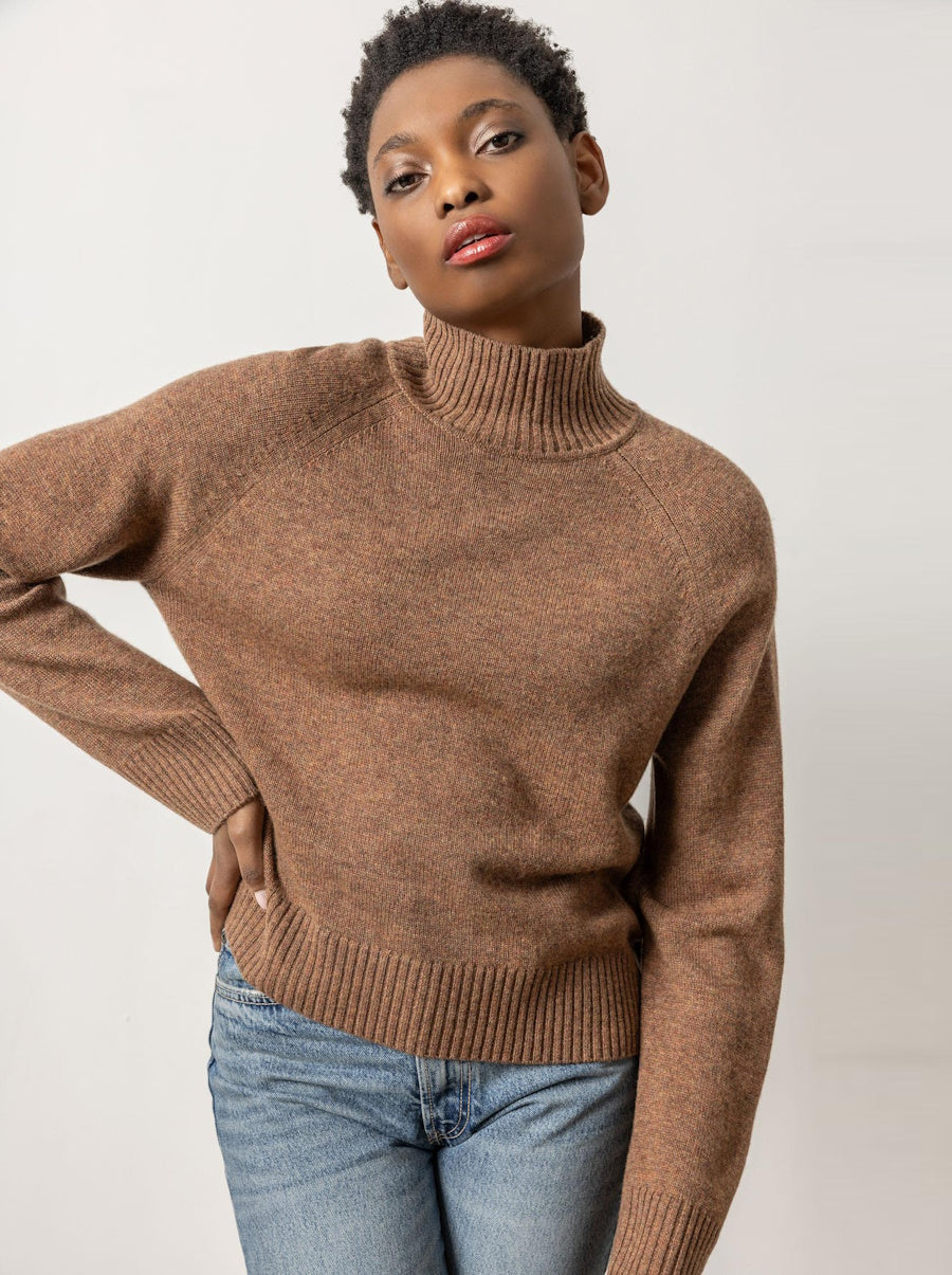 Full Sleeve Turtleneck Sweater in Acorn