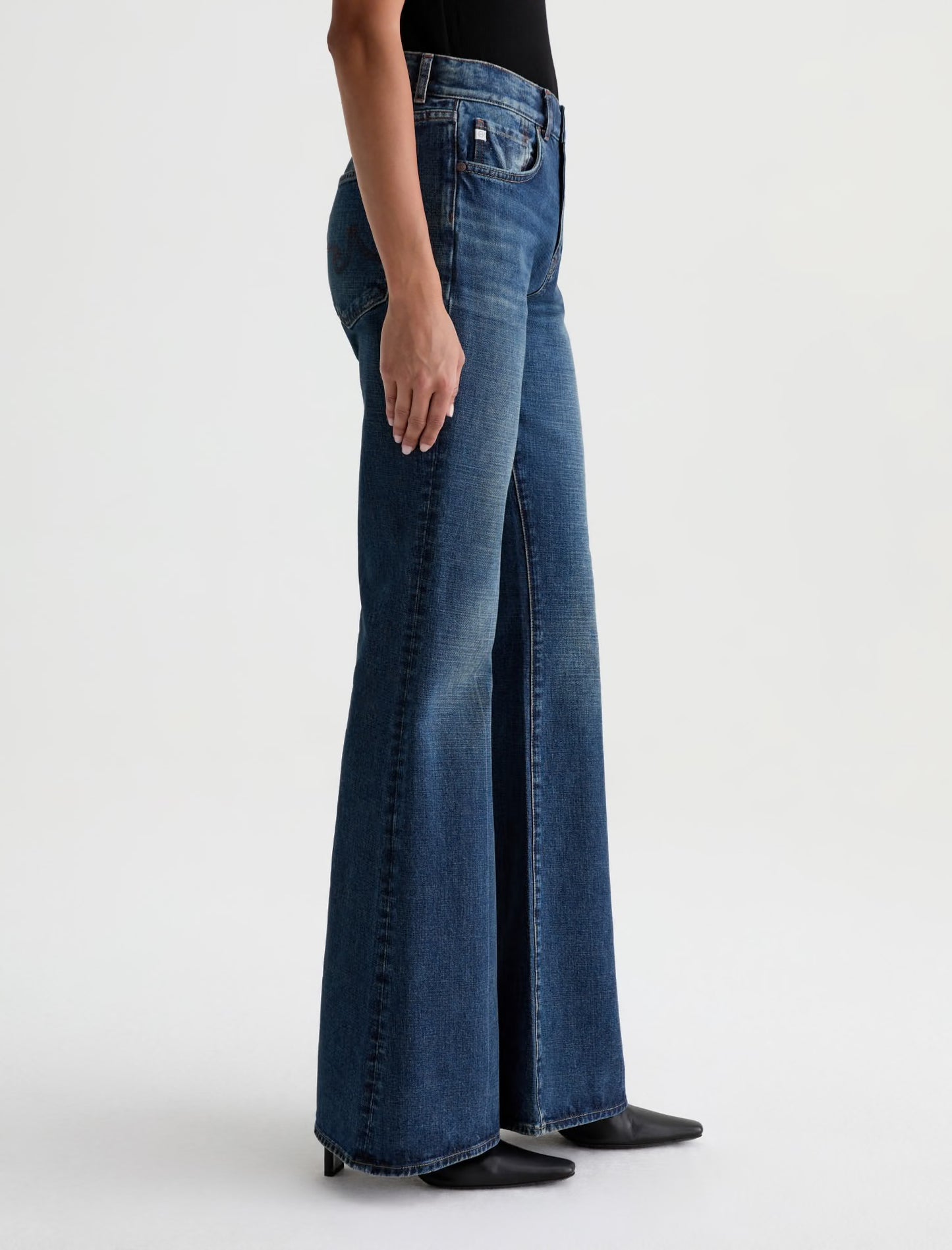 Georgia in Indigo Tone