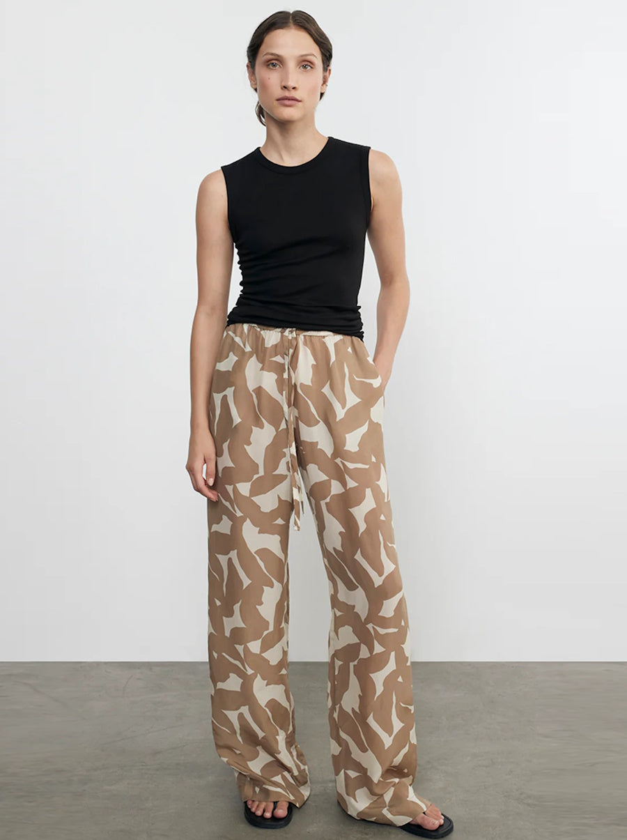 Floral Camo Resort Pant