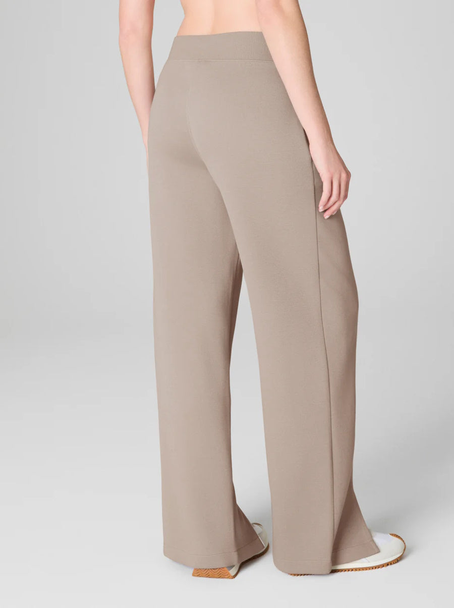 Airpique Straight Track Pant