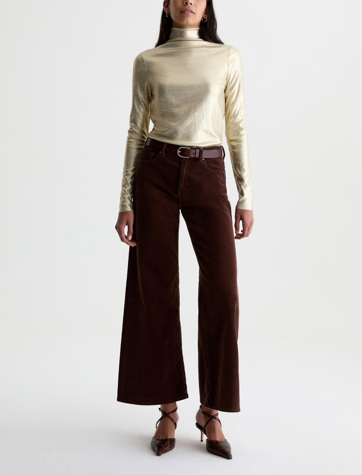 Chelsea Turtleneck in Showtime