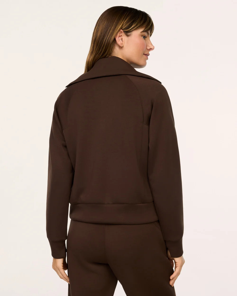 AE Half Zip in Umber