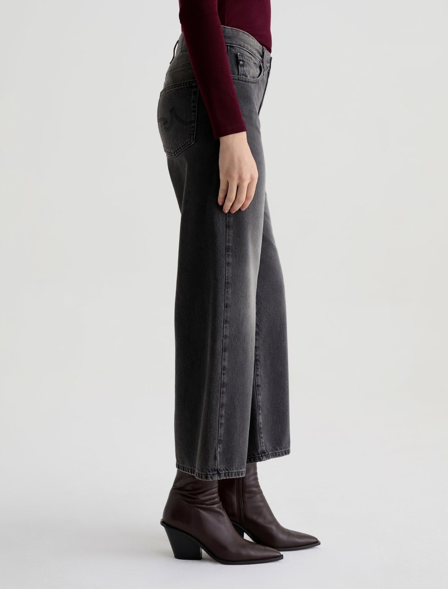 Saige Wide Leg Crop in Overnight