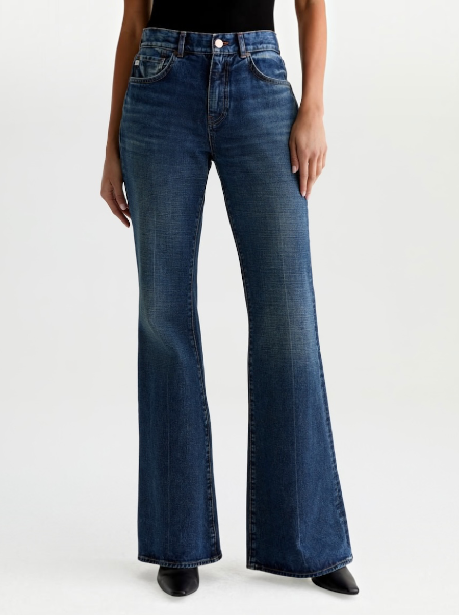 Georgia in Indigo Tone