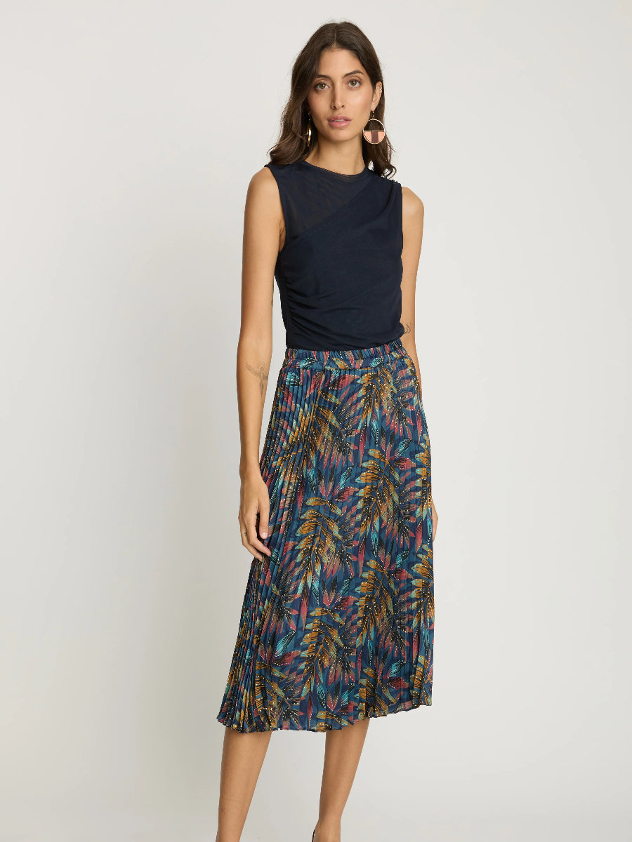 Mia Skirt in Midnight Palm
