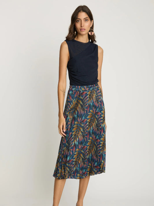 Mia Skirt in Midnight Palm