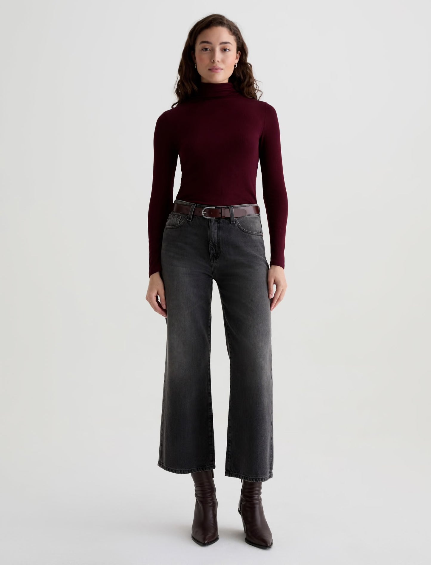 Saige Wide Leg Crop in Overnight
