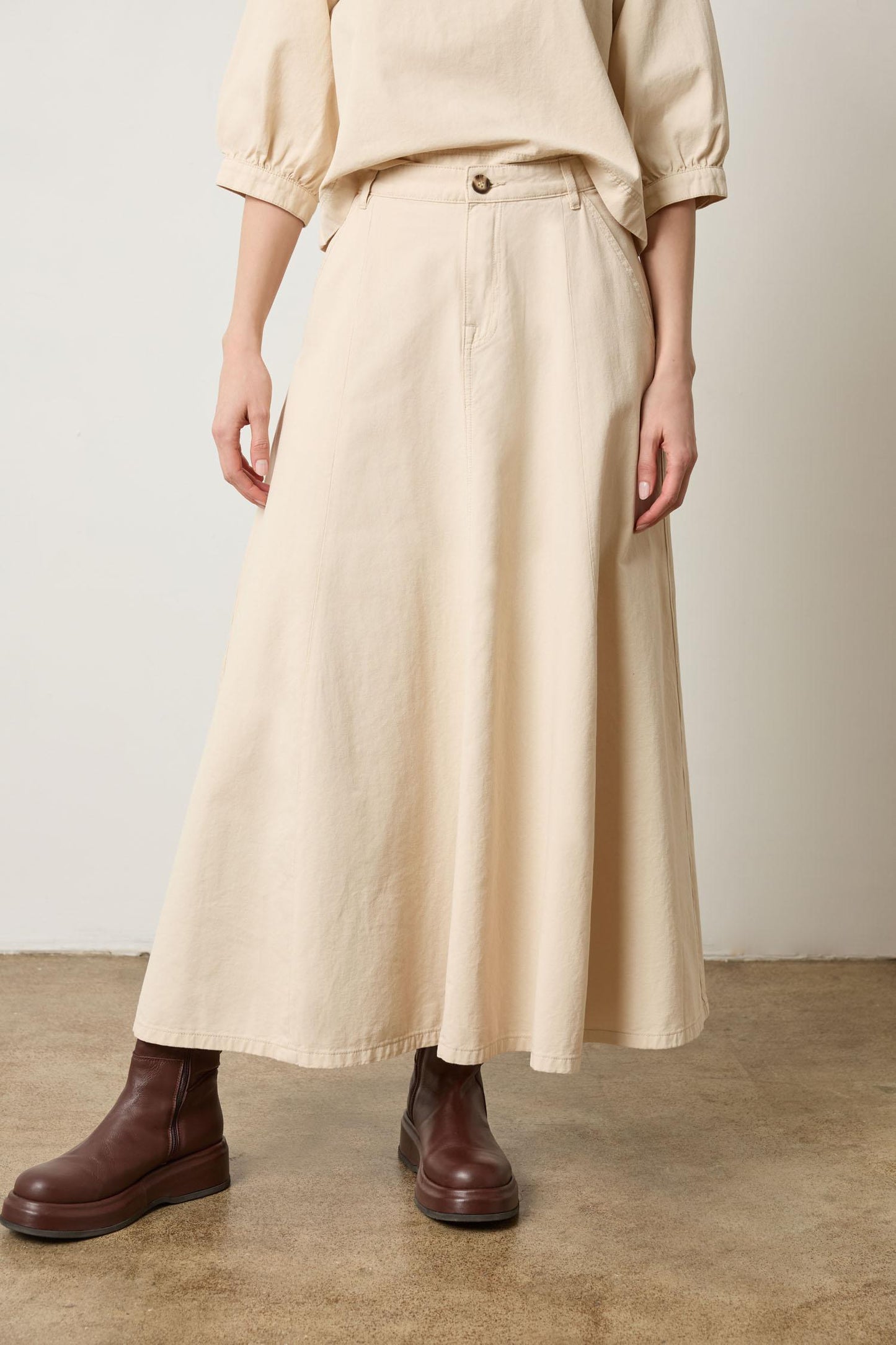 Seamed Maxi Skirt