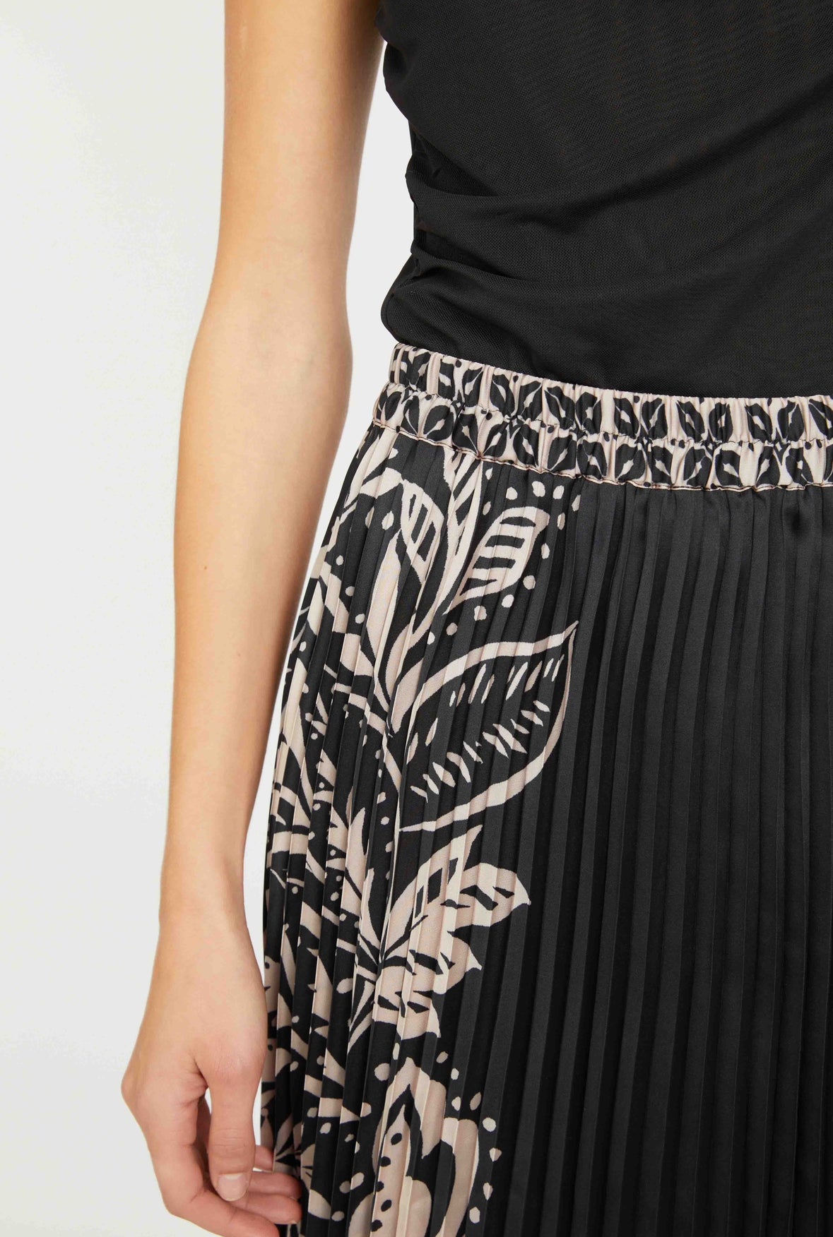 Mia Skirt in Zebra Fern