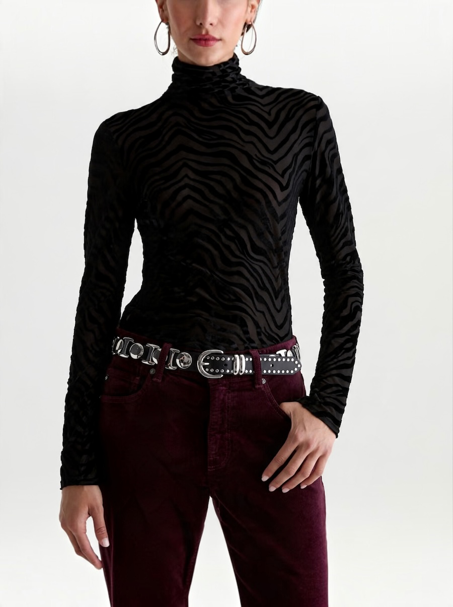 Chelsea Turtleneck in Wild Lines