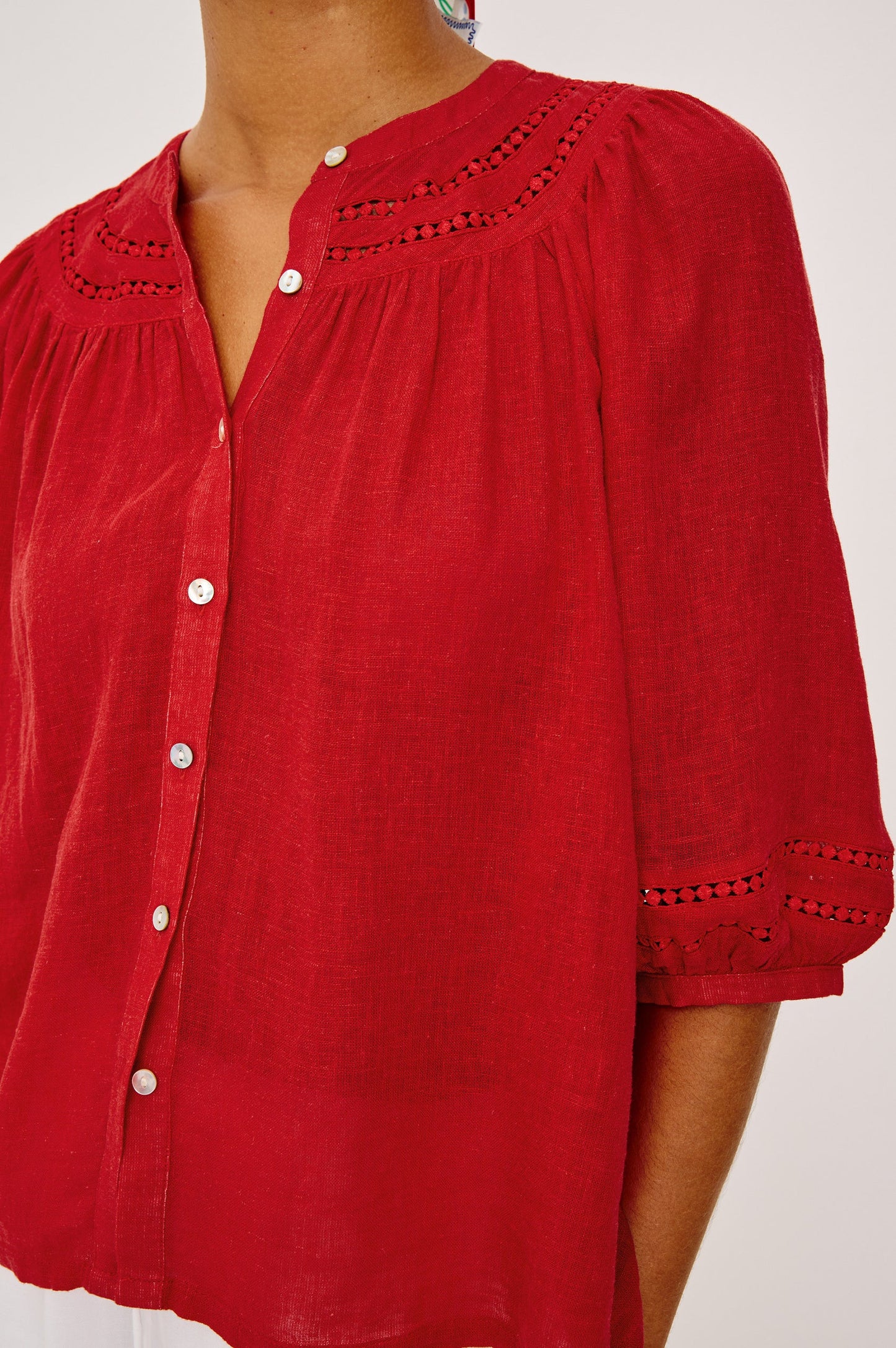 Theia Top