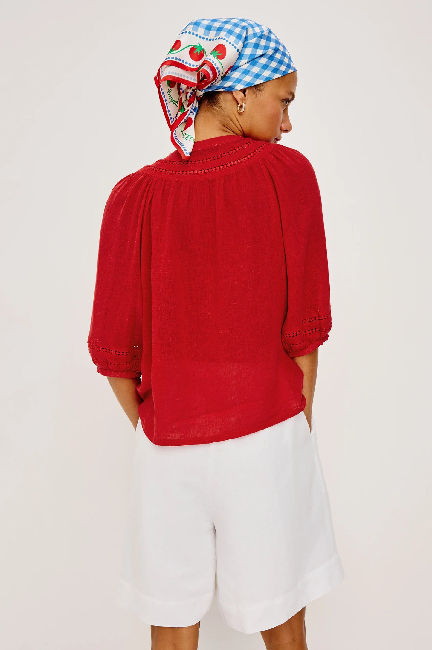 Theia Top