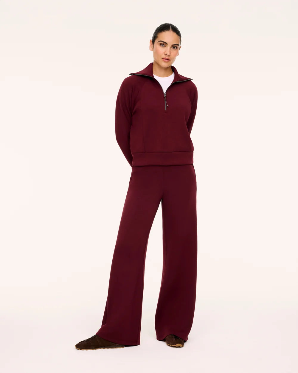 AE Half Zip in Vino