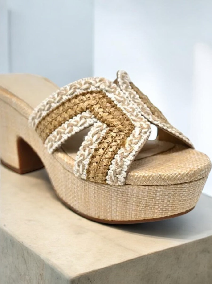 Gen Raffia Sandal