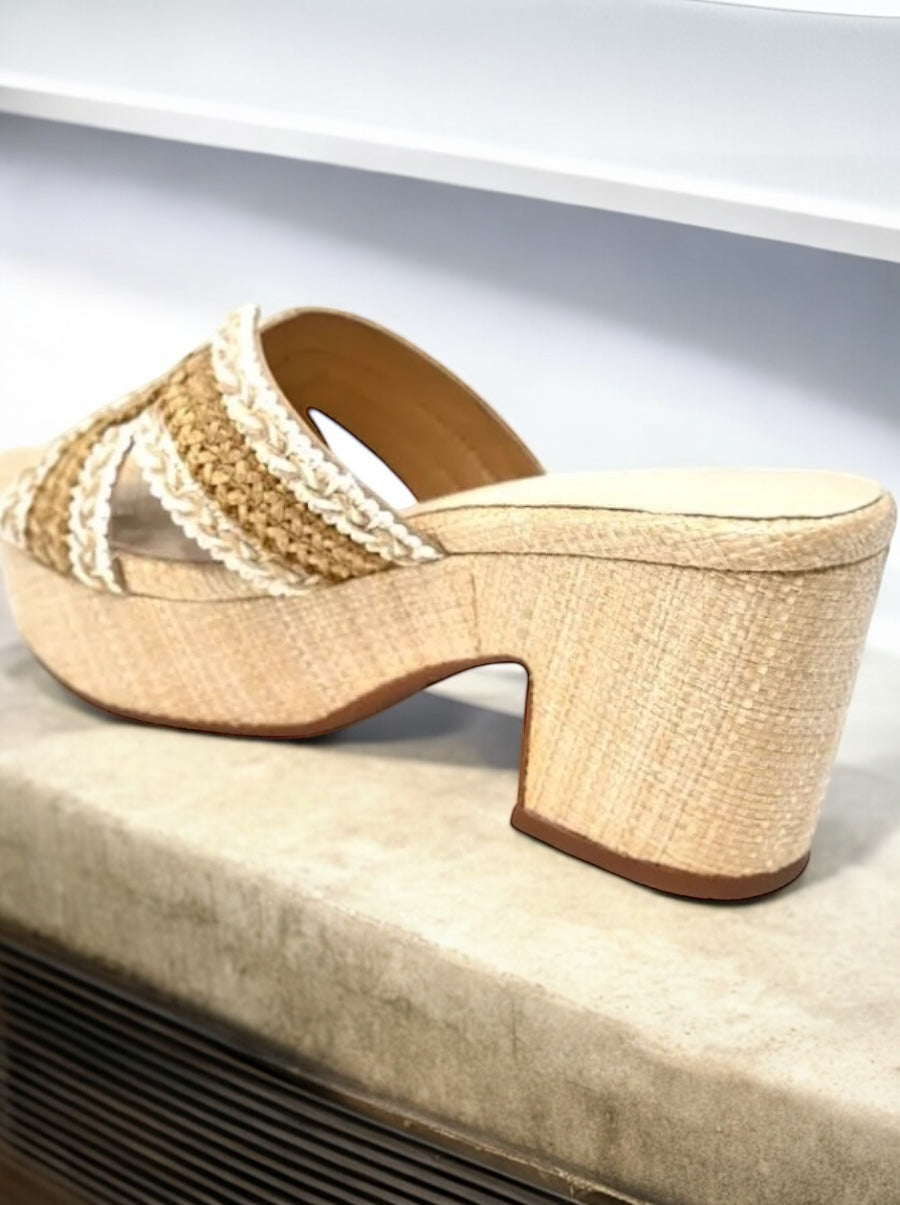 Gen Raffia Sandal