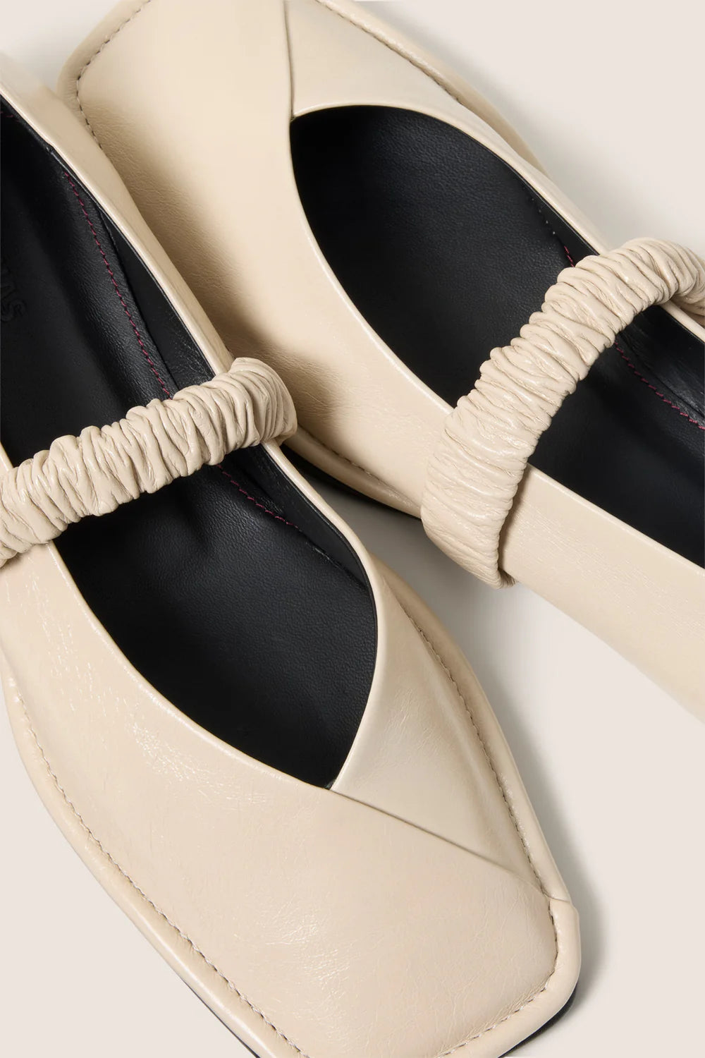 Lautan Cream Ballet Flat