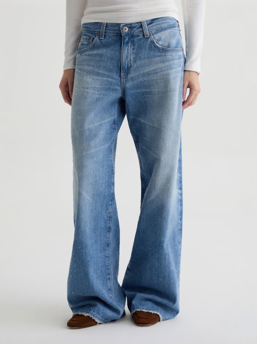 Adria in Stockholm Snowdrift