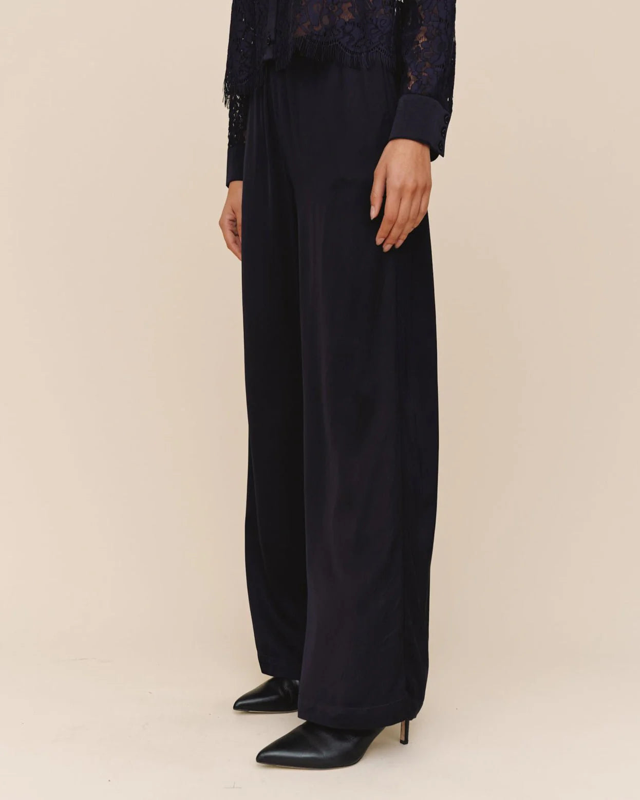 Sleek Clean Wide Leg Pant