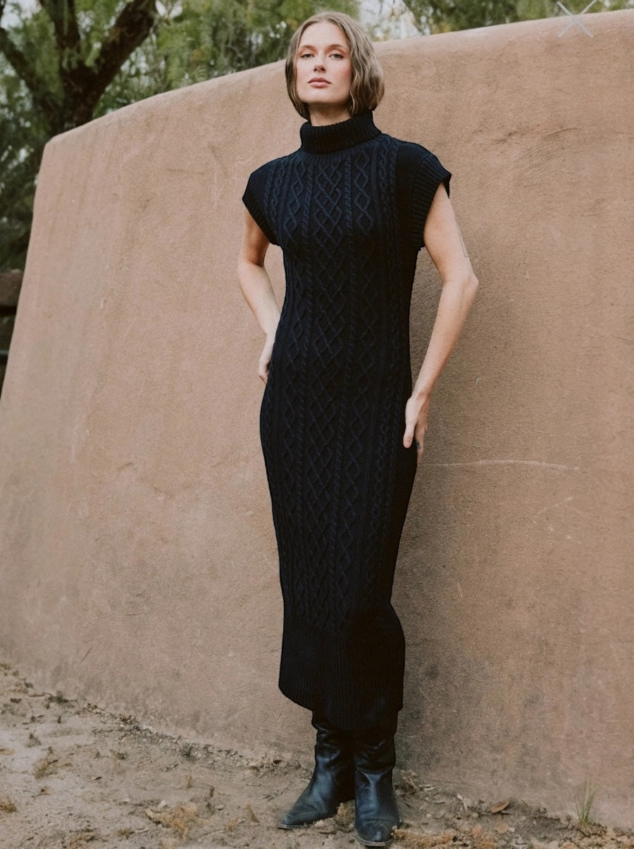 Shana Midi Dress in Black