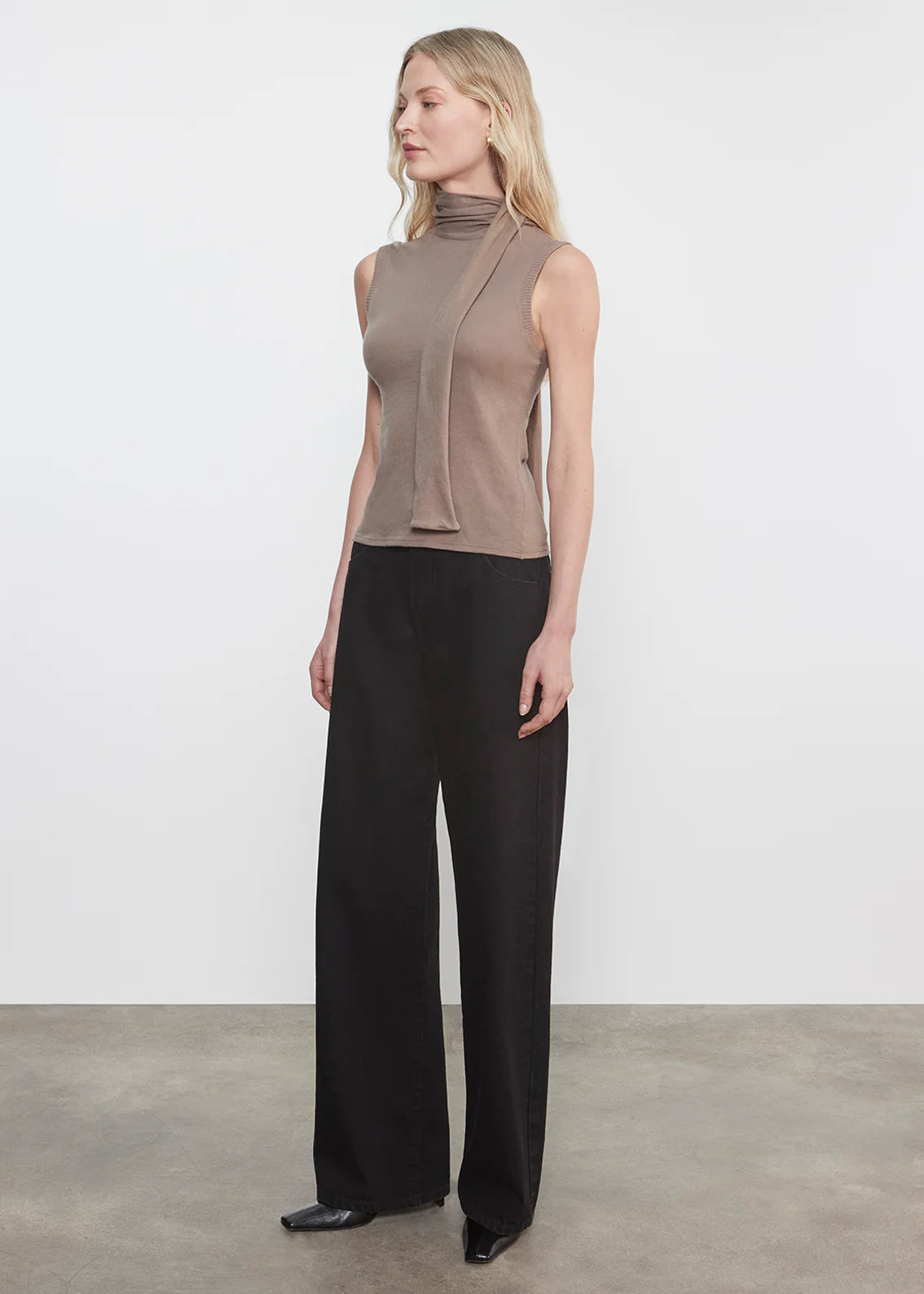 Jersey Sleeveless Scarf Top