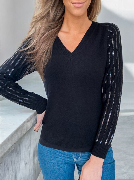 Cashmere V-Neck W. Sequin Sleeves