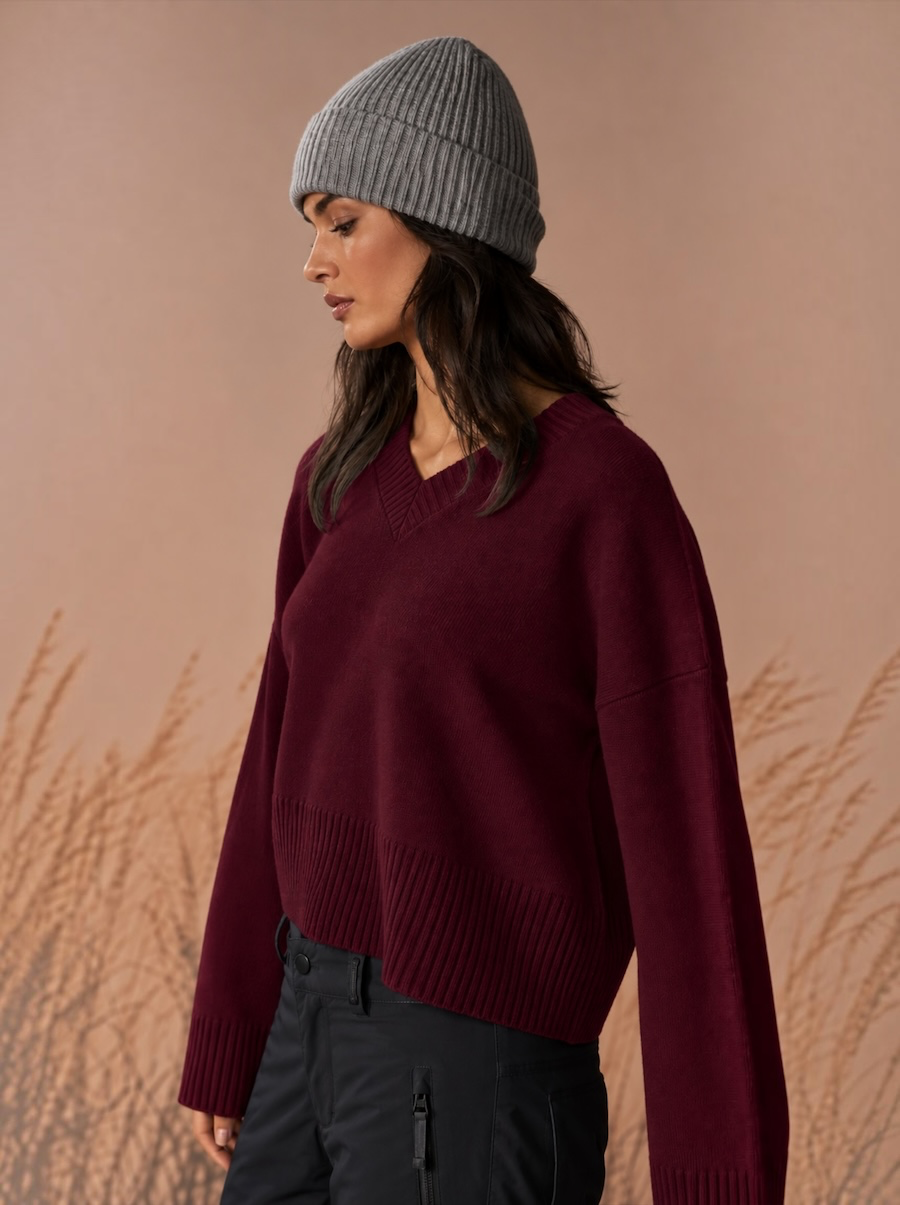 Chunky Carmen V Neck