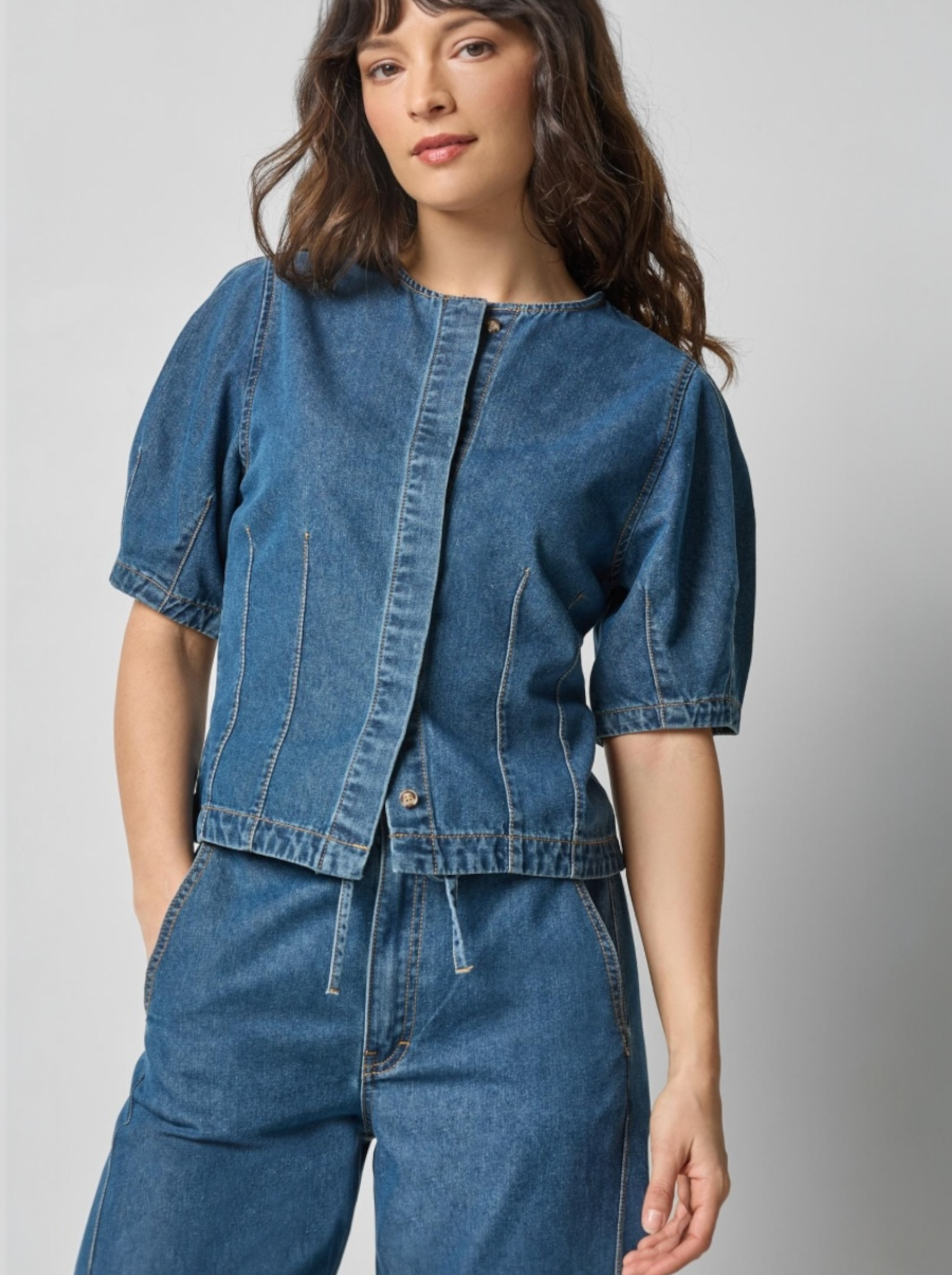 Full Sleeve Seamed Top