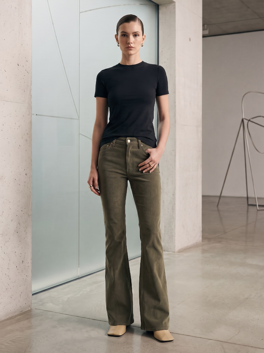 Kinsley Mid Rise Corduroy