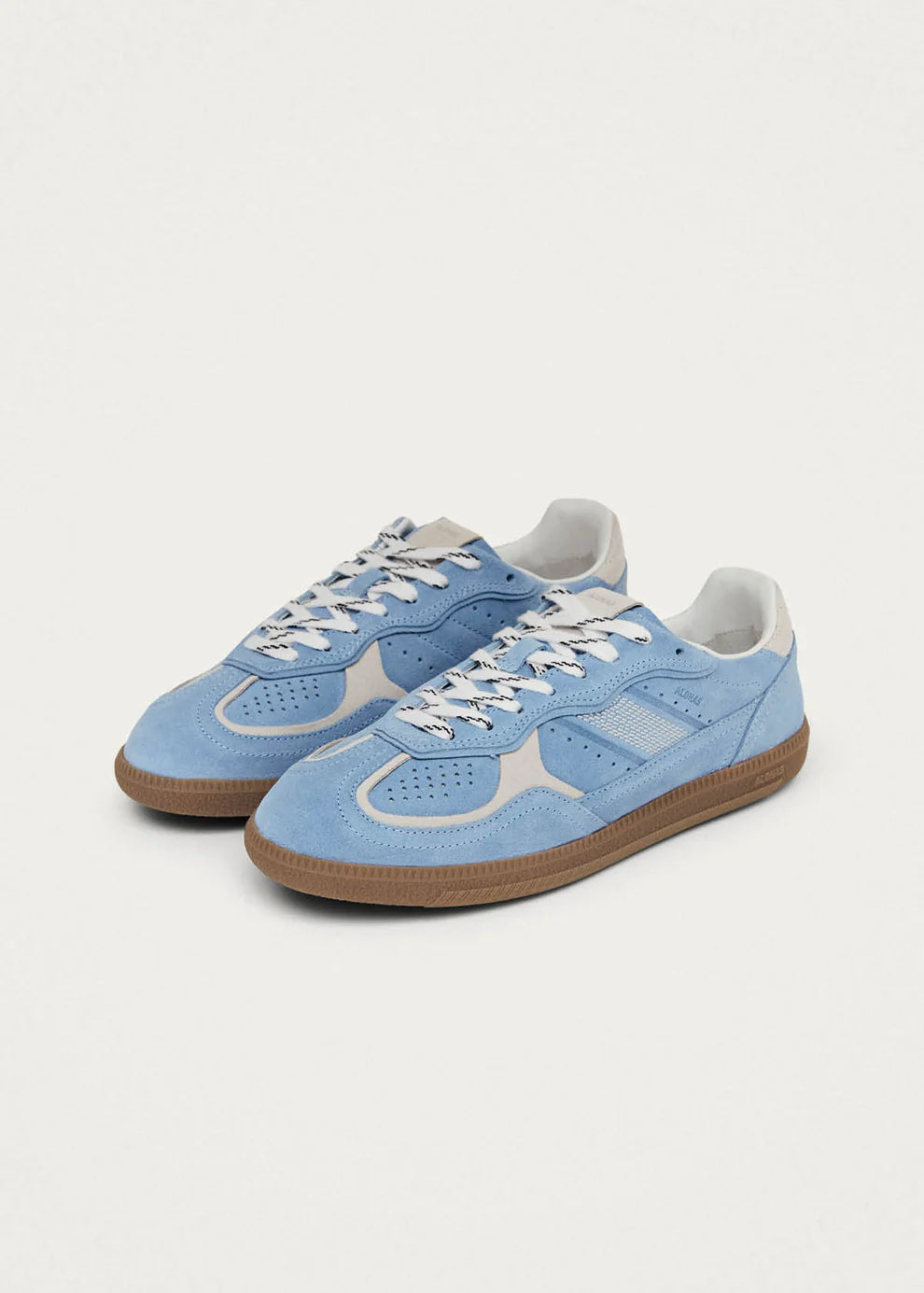 TB.490 Rife Sneaker in Cornflower Blue