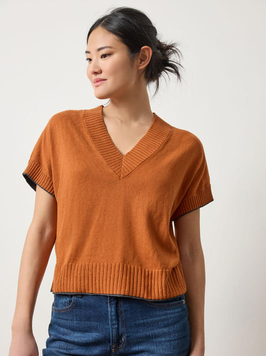 Short Sleeve V-Neck Pullover