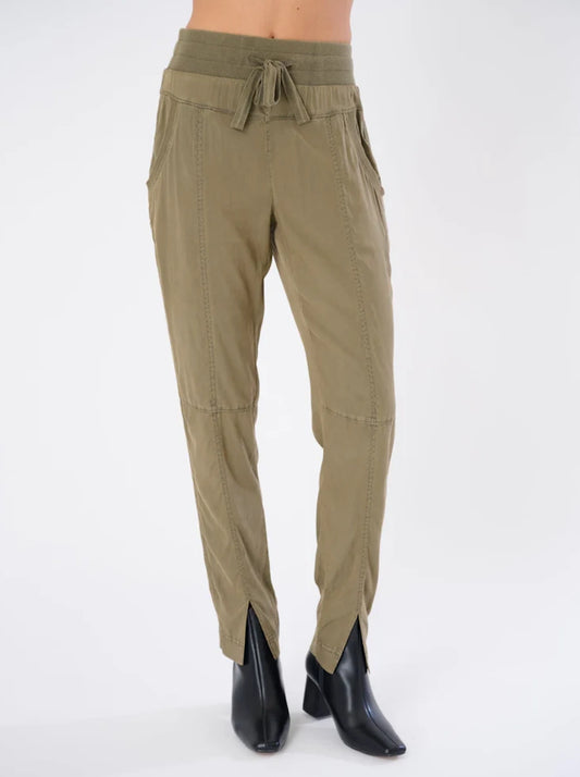 Isa Slit Hem Jogger
