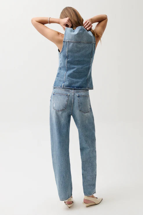 Wes High Rise Barrel Jean