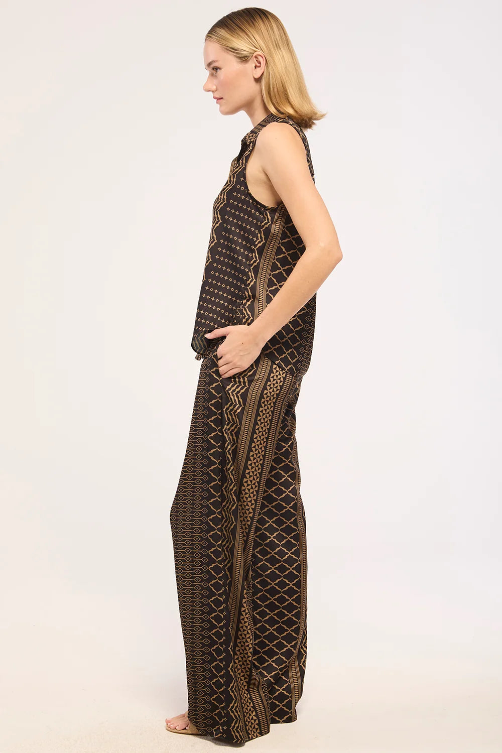 Izzie Pant