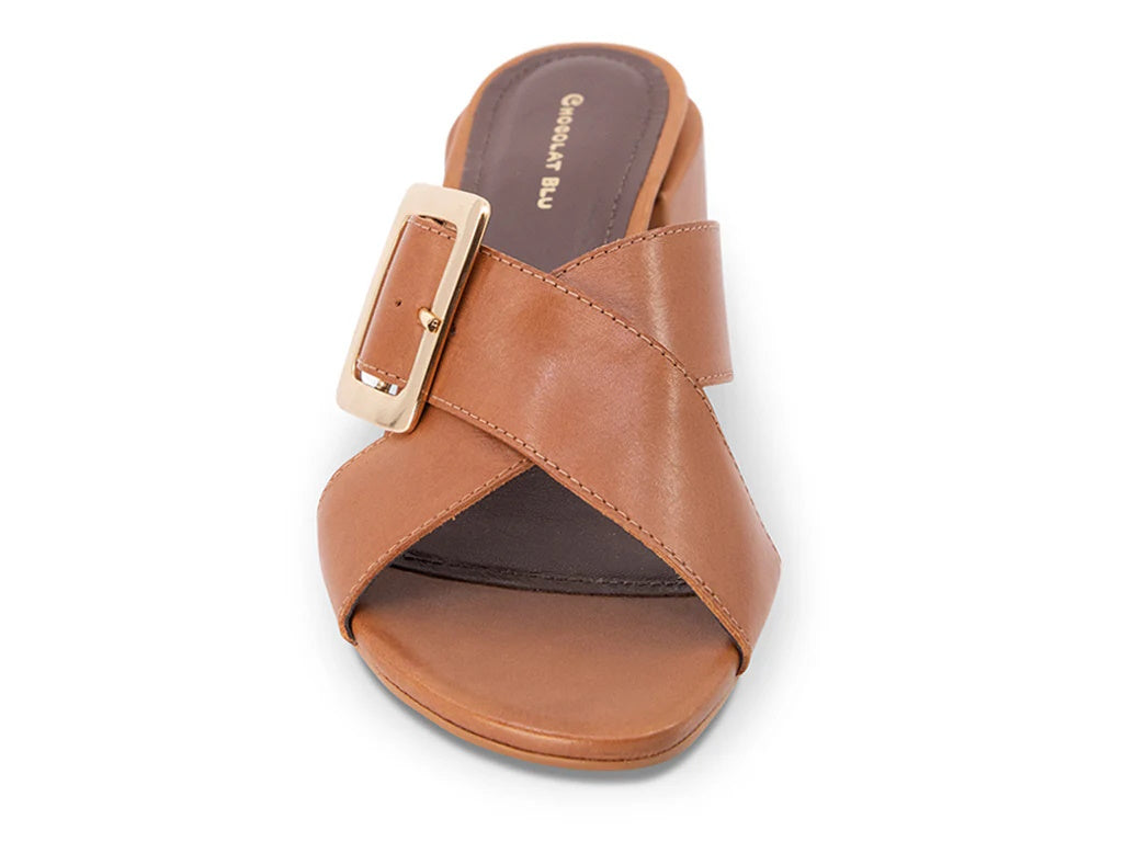 Eiko Sandal