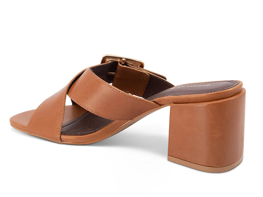 Eiko Sandal